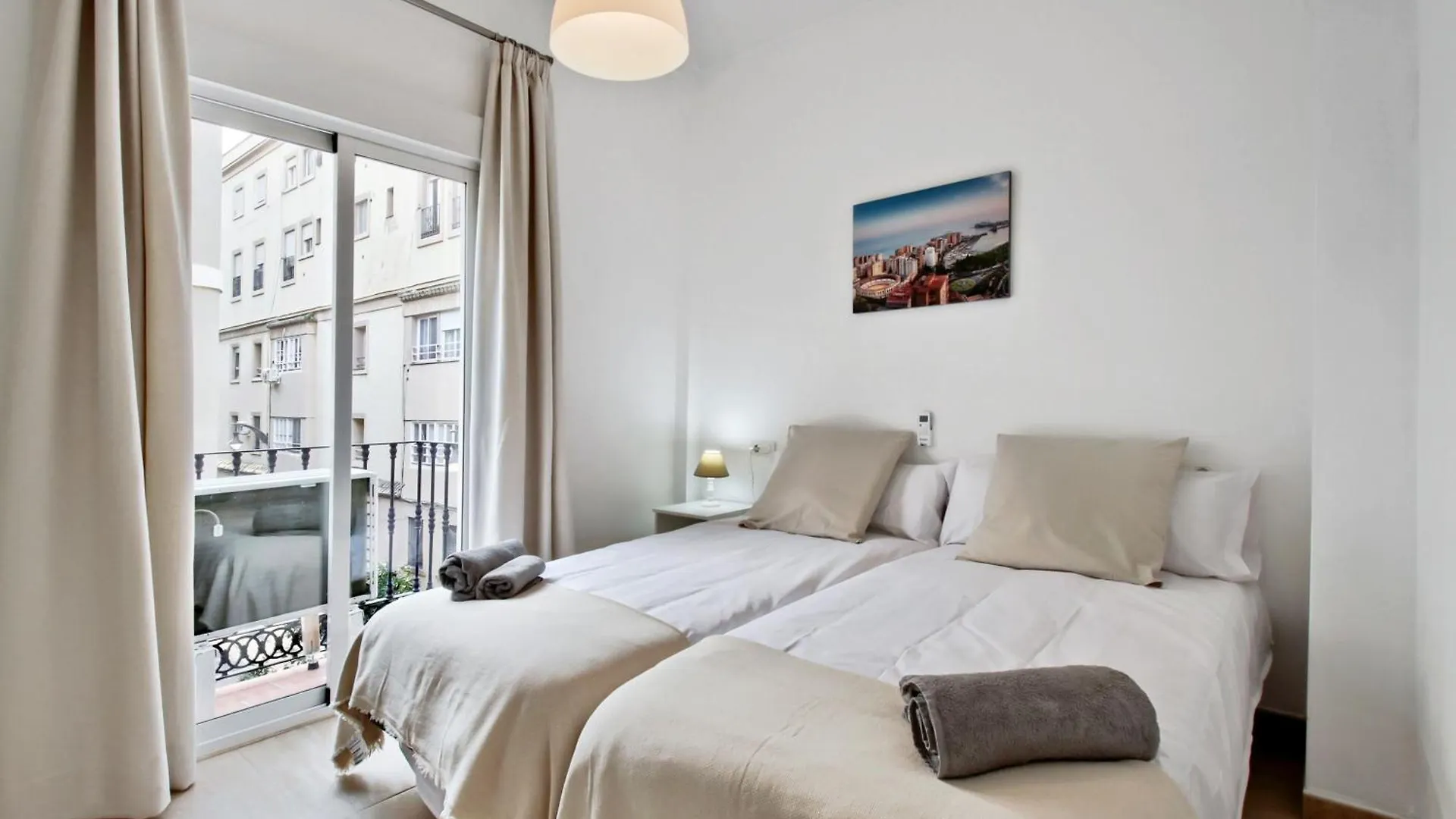 Apartamento Terraza Privada 2D Malaga Centro 0*,  スペイン
