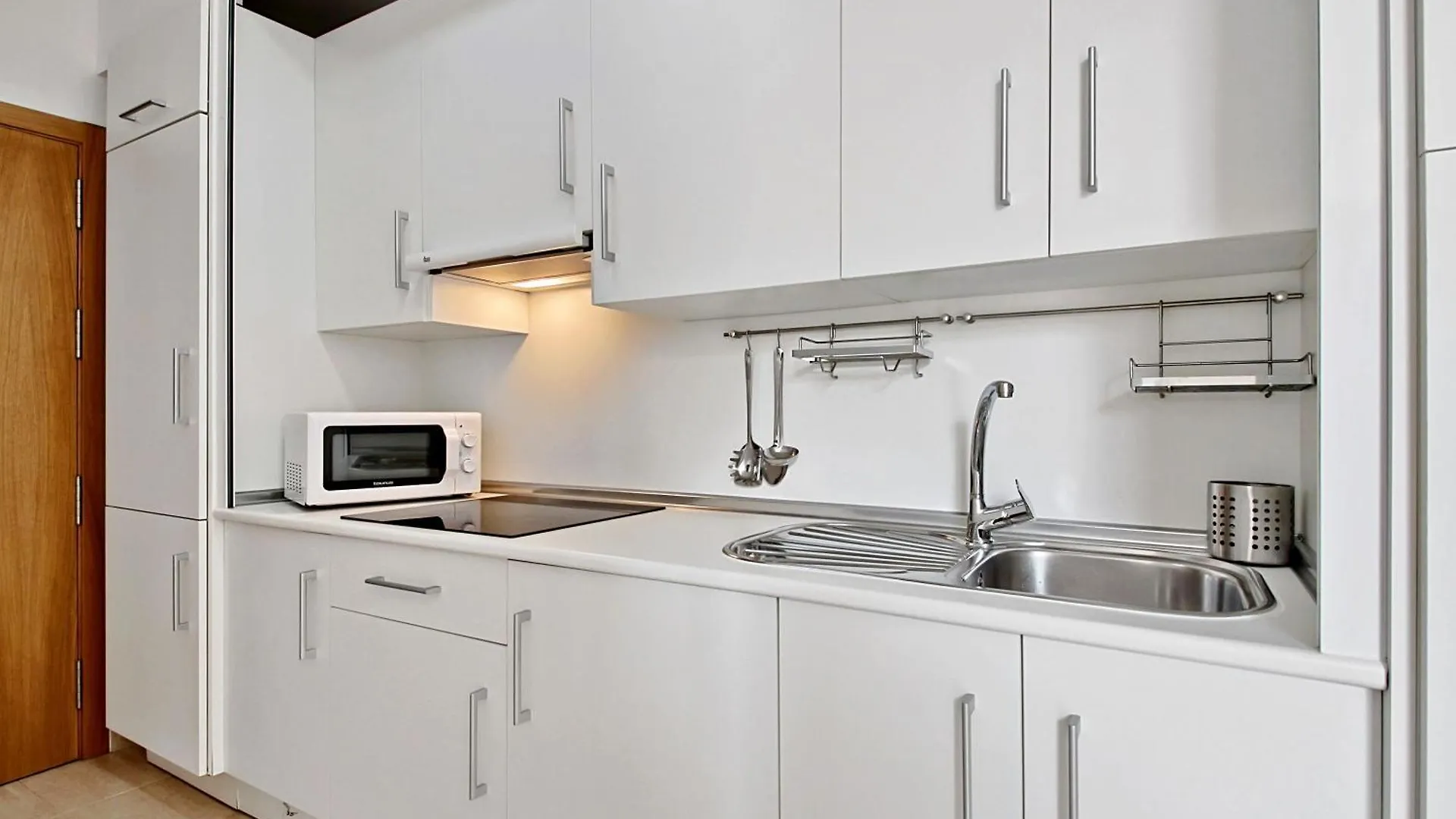 Apartamento Terraza Privada 2D Malaga Centro 0*,  スペイン